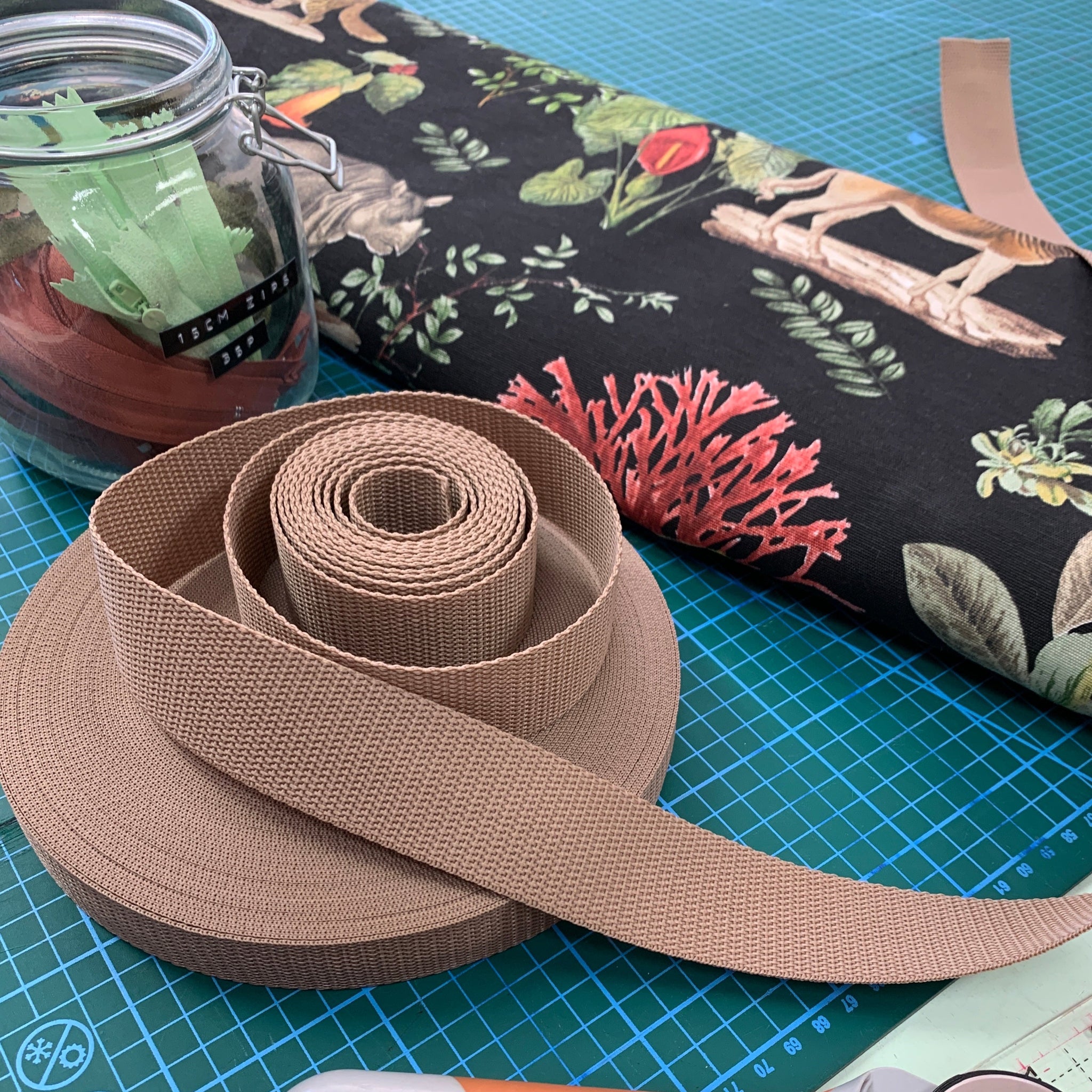 Beach Bag Workshop – The Sewing Institute